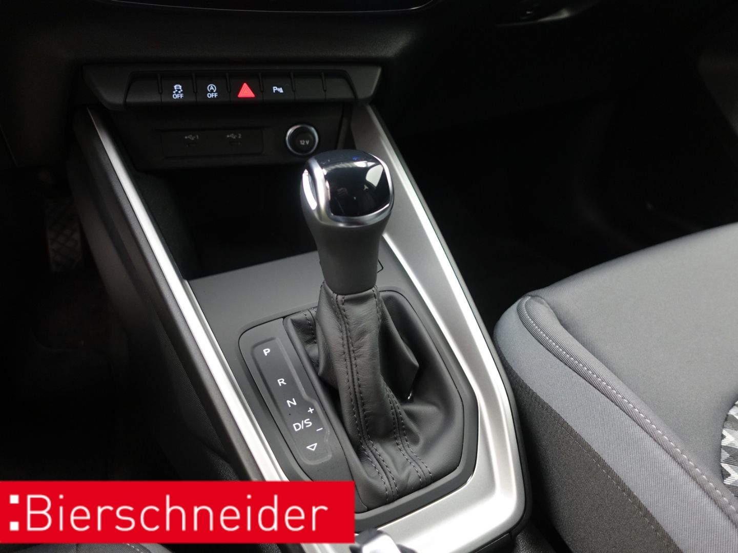 Audi A1 Sportback 25 TFSI S tronic line - Samsaru's Car Outlet