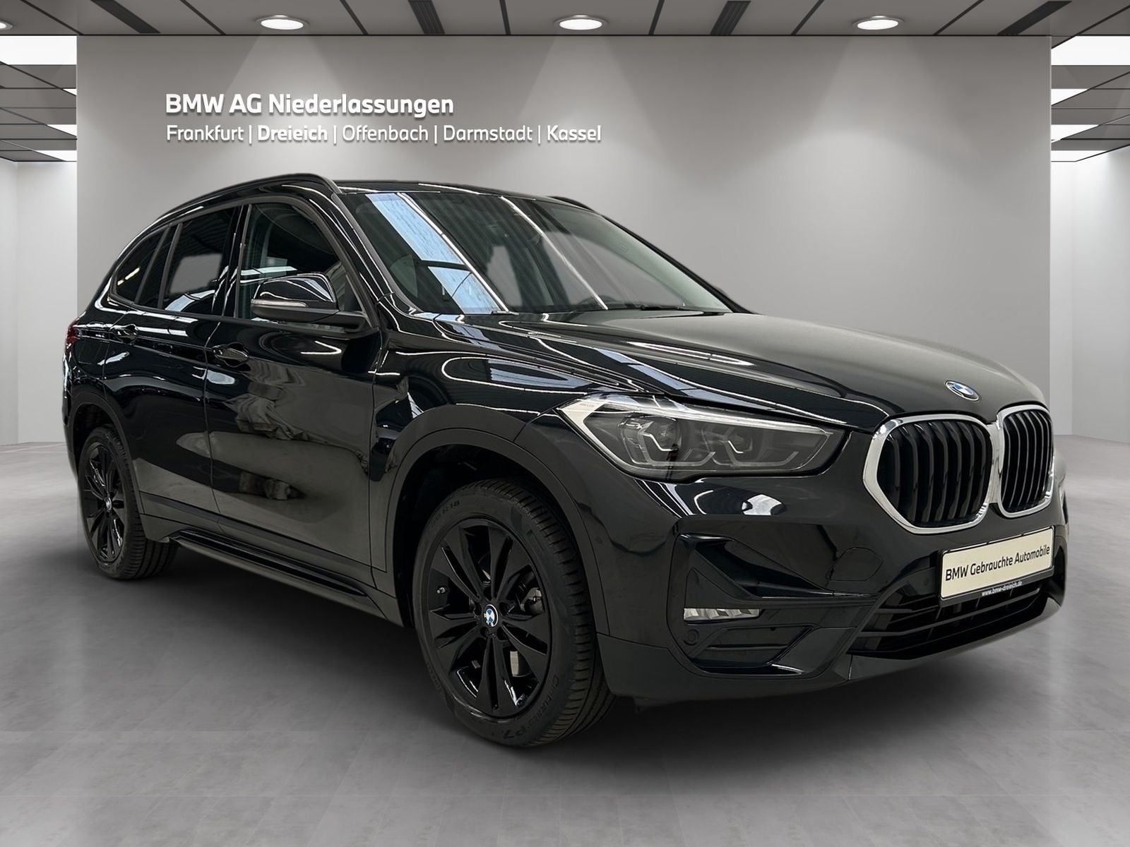 BMW X1 xDrive20i Sport Line - Samsaru's Car Outlet