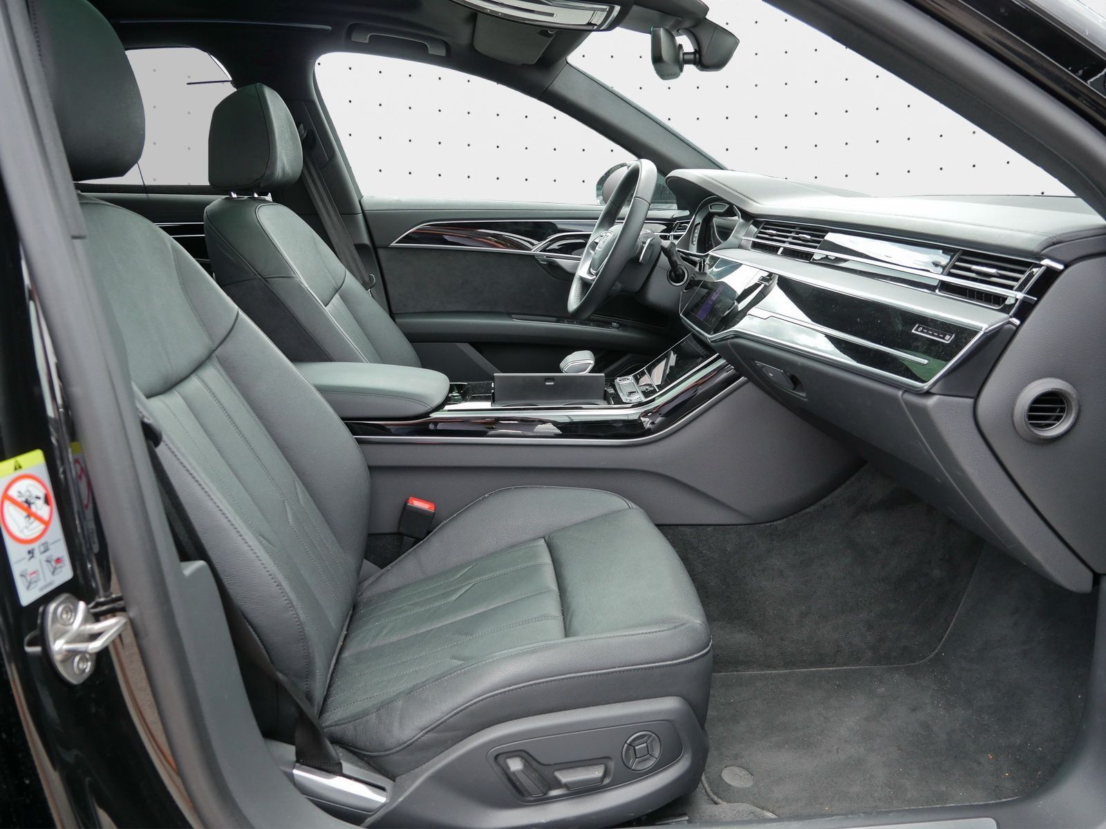 Audi A8 50 TDI quattro S line - Samsaru's Car Outlet