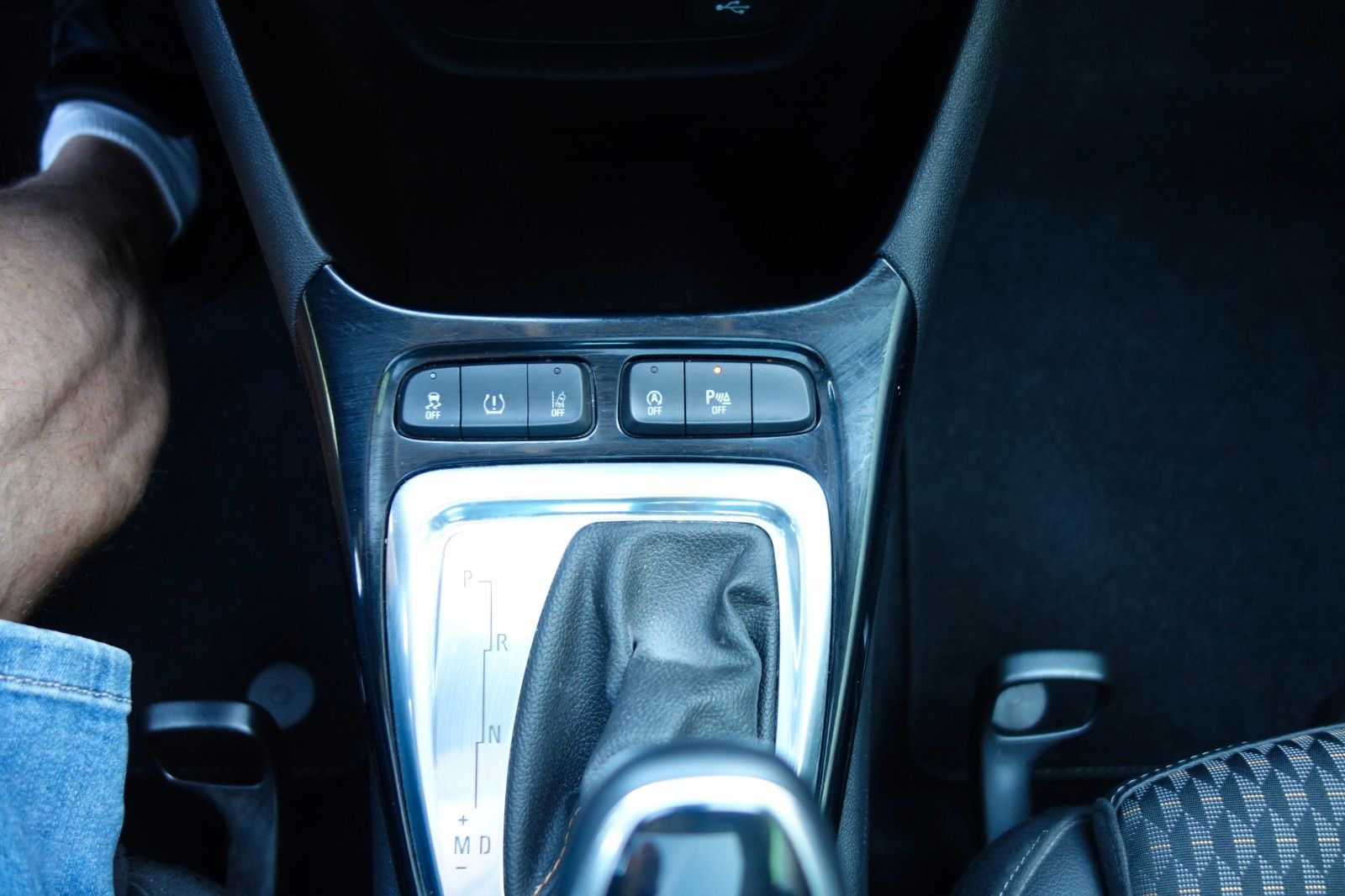 Opel Crossland (X) 1.5D Innovation - Samsaru's Car Outlet