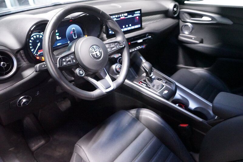 Alfa Romeo Tonale 1.5 VGT Hybrid Ti Aut.*Matrix*Kamera*Keyl