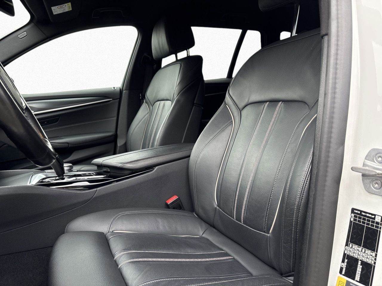 BMW 530e xDr T. M SPORT LivePro,HUD,Laser,St+Go