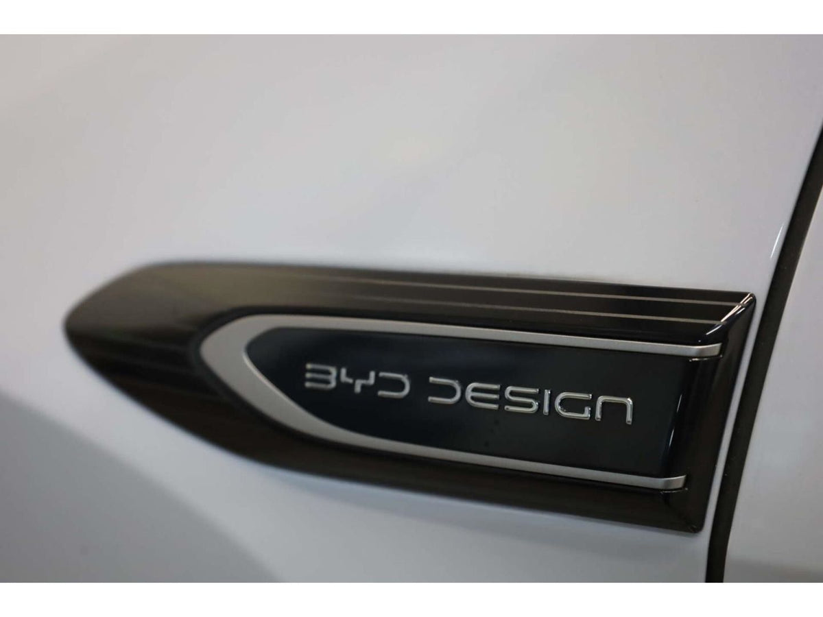 BYD Sealion 7