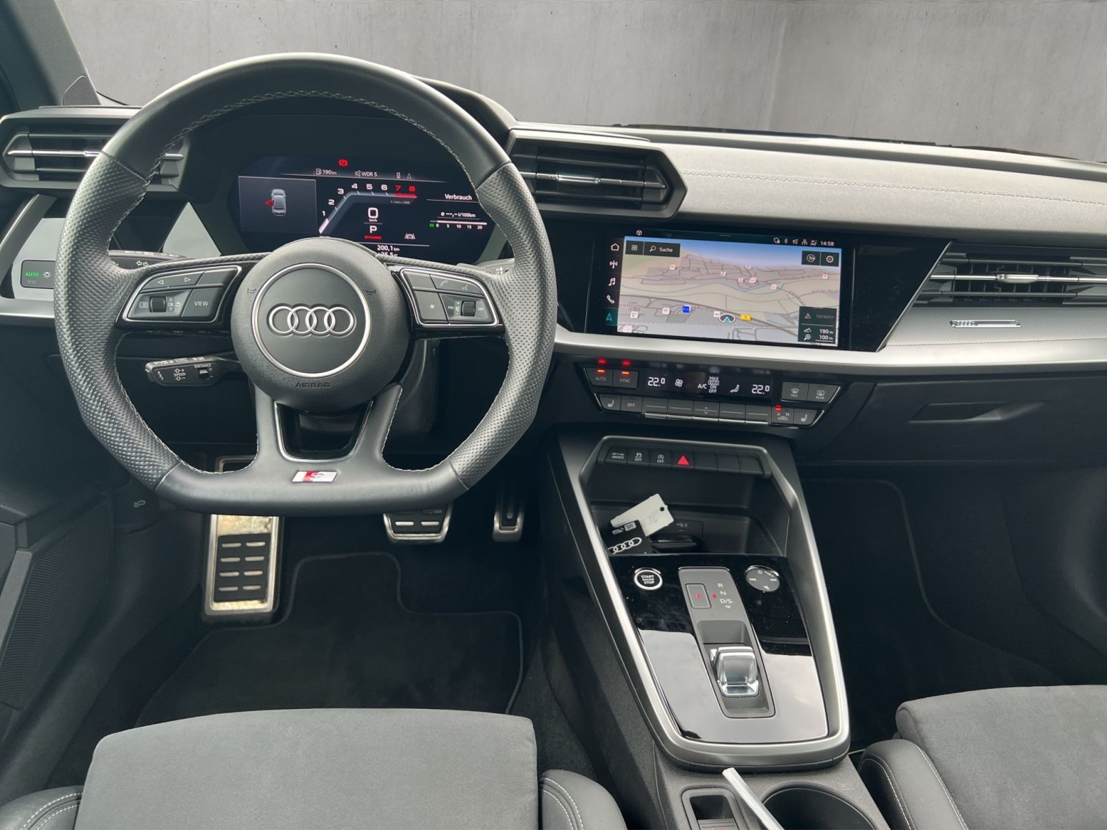 Audi A3 Limousine S line 35 TFSI S tronic - Samsaru's Car Outlet