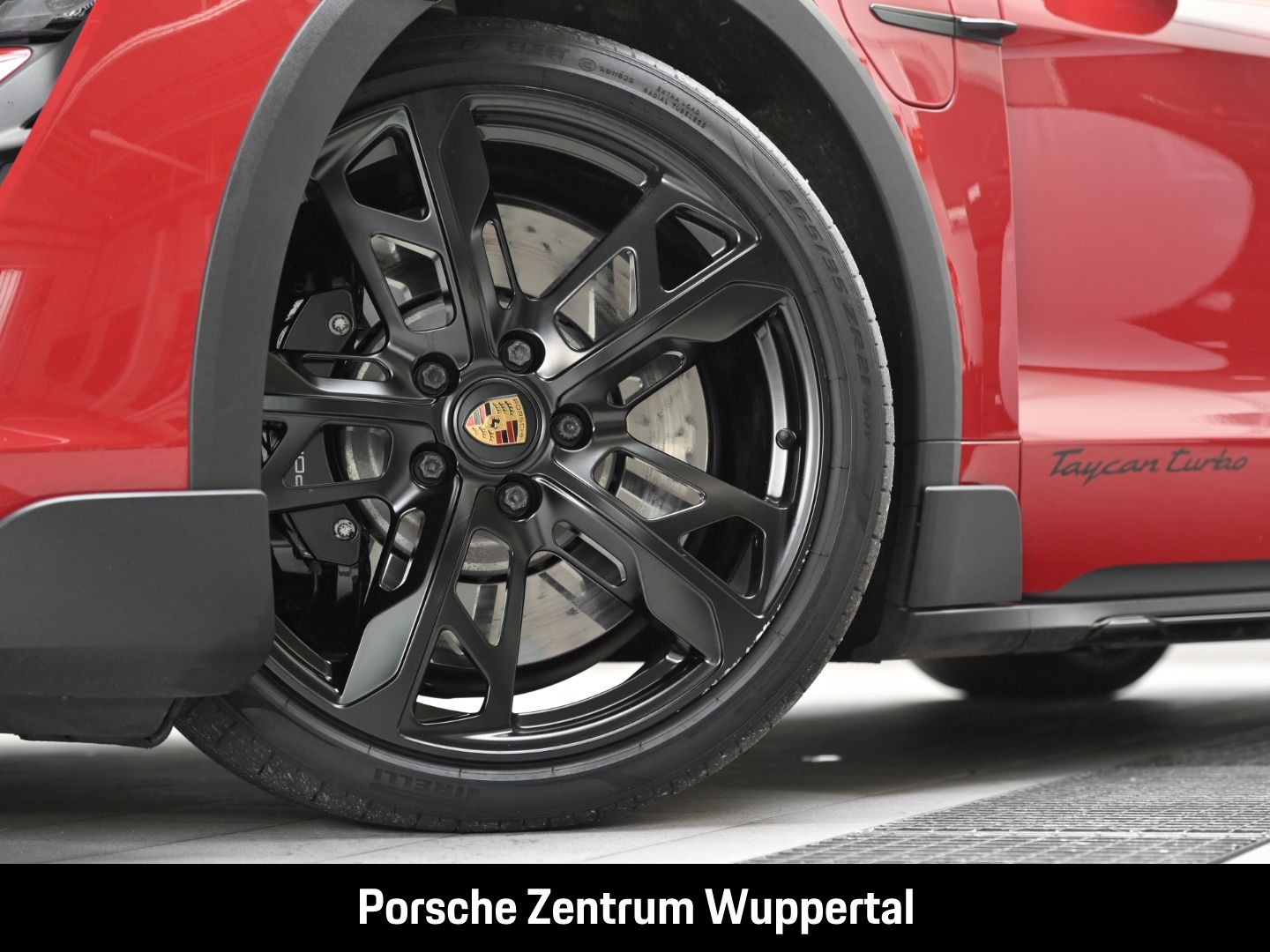 Porsche Taycan Turbo Cross Turismo Burmester Panorama