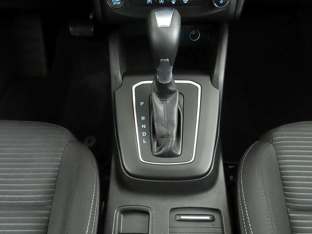 Ford Focus 1.0 M-Hybrid Aut Titanium iACC+LED+Kam+SHZ