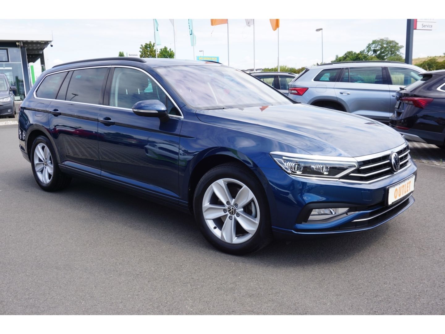 Volkswagen Passat 2.0 TSI DSG - Samsaru's Car Outlet