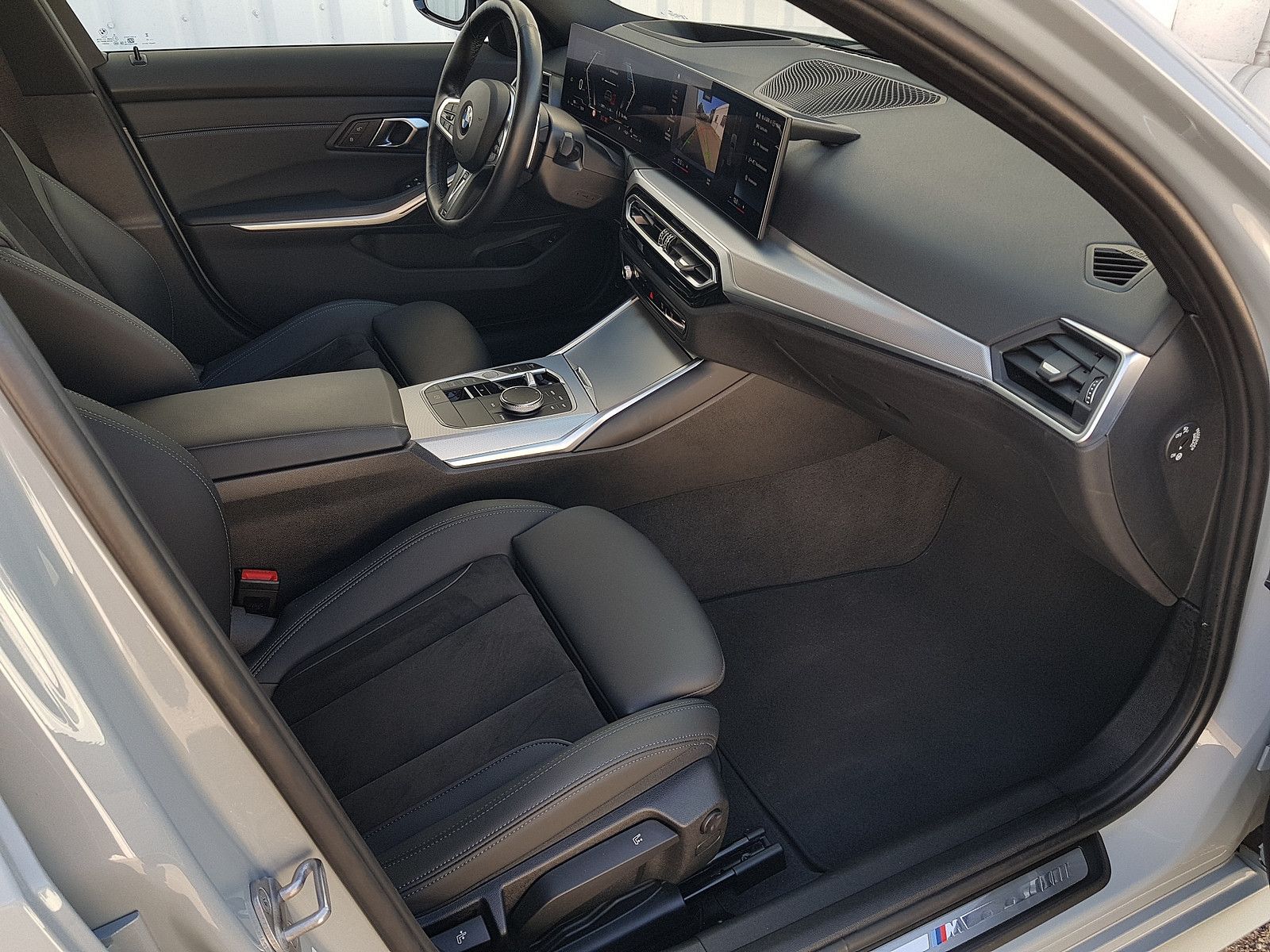 BMW 320d xDrive M-Sport - Samsaru's Car Outlet