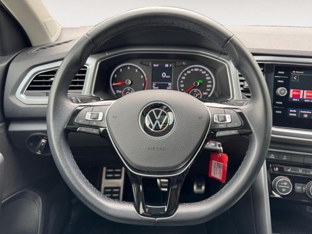 Volkswagen T-Roc 1.5 TSI DSG Active - Samsaru's Car Outlet