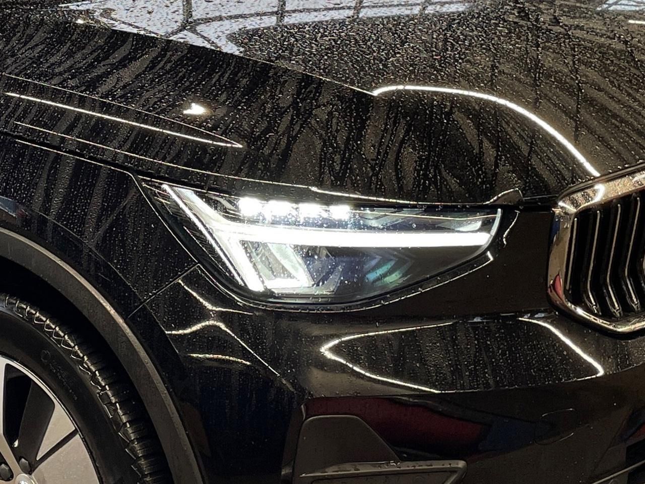 Volvo XC 40 T4 2WD Plus Bright Plug-In NAVI+LED+AHK