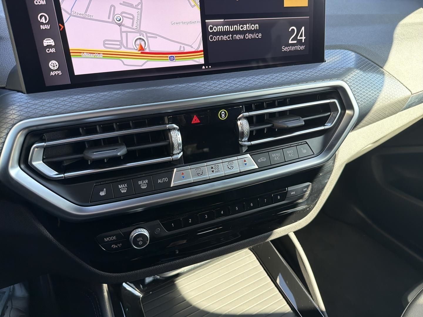 BMW X4 30d xDrive M Sport Laser Navi AHK HuD H/K ACC