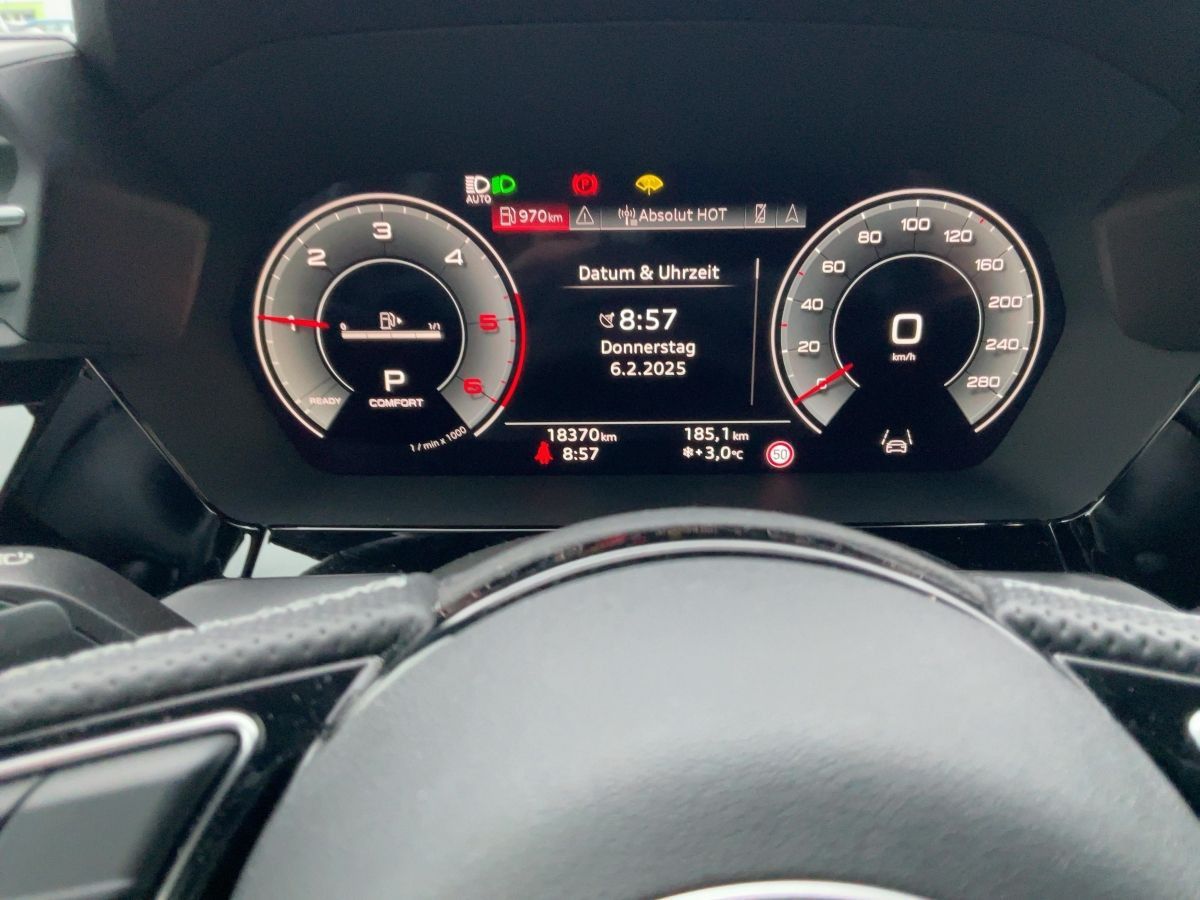 Audi A3 Limousine 35 TDI S-TR 2xS-LINE - Samsaru's Car Outlet