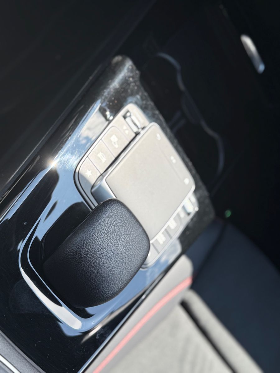 Mercedes-Benz CLA 200 AMG - Samsaru's Car Outlet