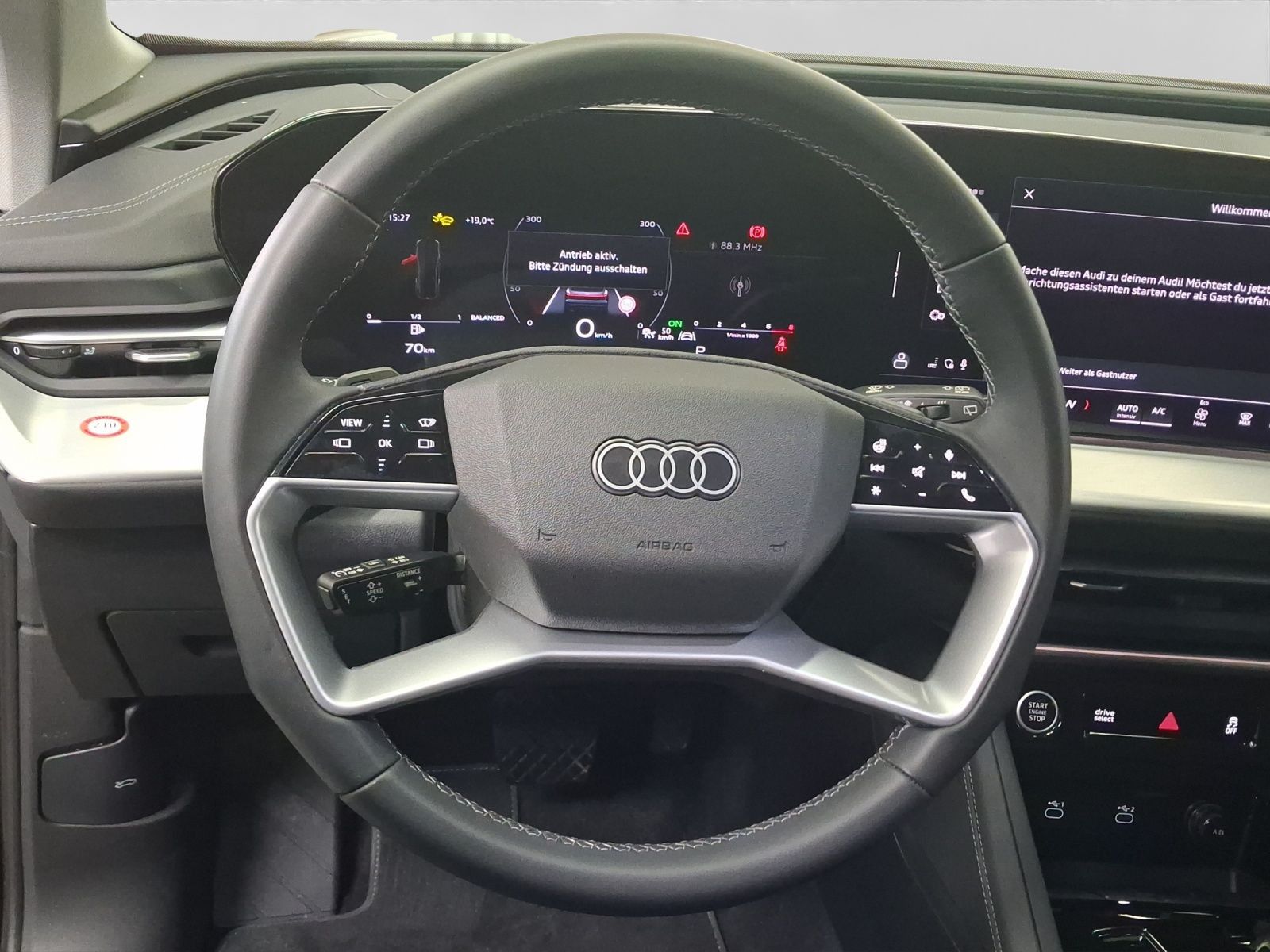Audi Q5 TFSI Q S LINE LM21 PANO LEDER AHK