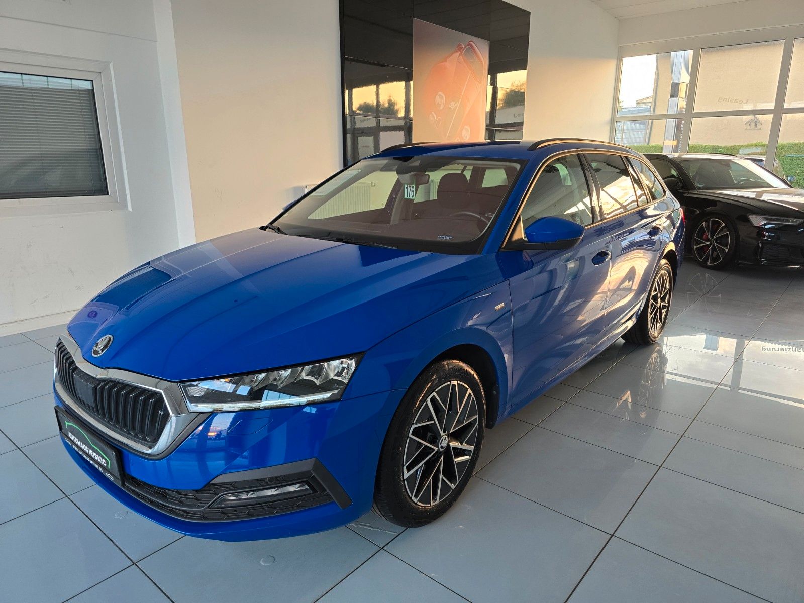 Skoda OCTAVIA CLEVER 2.0 TDI Aut. - Samsaru's Car Outlet