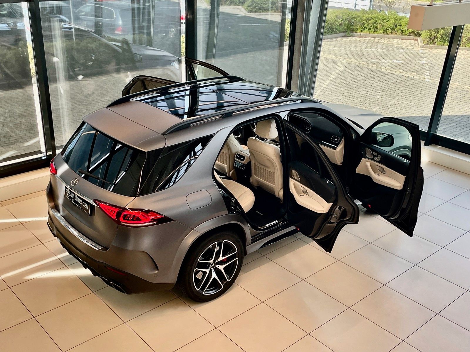 Mercedes-Benz GLE 63S AMG AHK/AMG/Totw/Mbeam/Navi/Pano/PDC