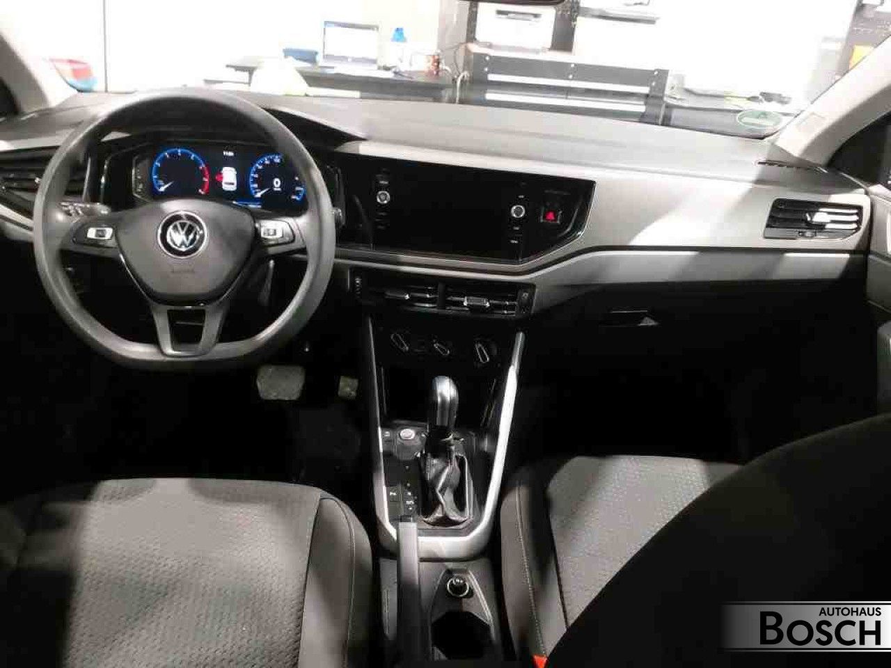 Volkswagen Polo 1.0 TSI Comfortline DSG - Samsaru's Car Outlet
