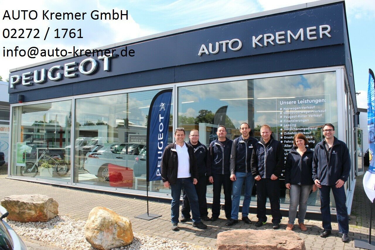 Peugeot 2008 e-GT - Samsaru's Car Outlet