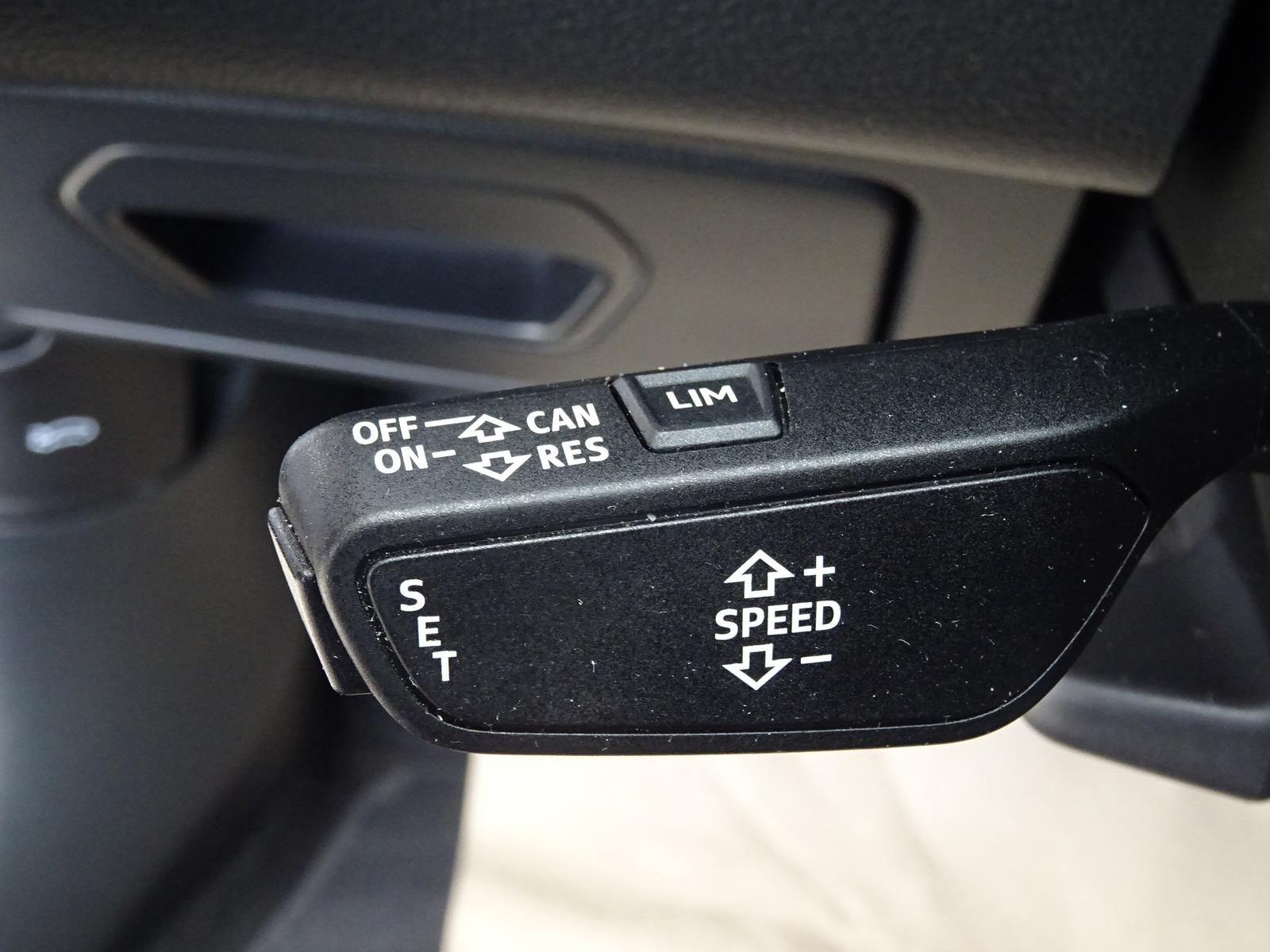 Audi A6 Avant 40 TDI S-Tronic Sport - Samsaru's Car Outlet