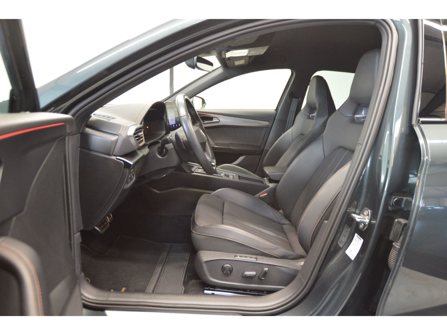 Cupra Formentor VZ e-HYBRID - Samsaru's Car Outlet