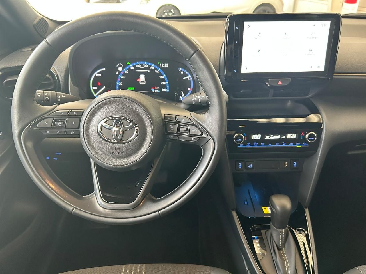 Toyota Yaris Cross Hybrid AWD-i Adventure Kamera C