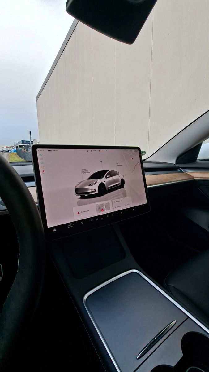 Tesla Model 3 Long Range Dual AWD SOH 93 %