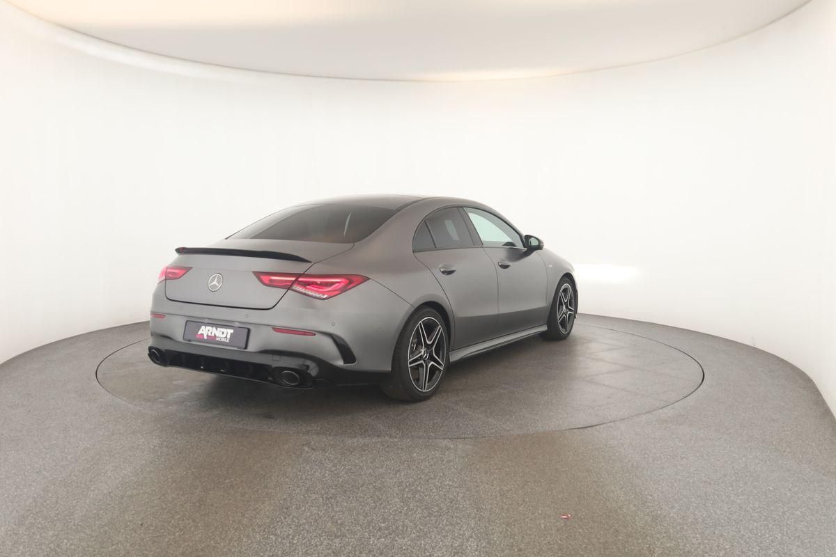 Mercedes-Benz CLA 35 AMG Coupé - Samsaru's Car Outlet