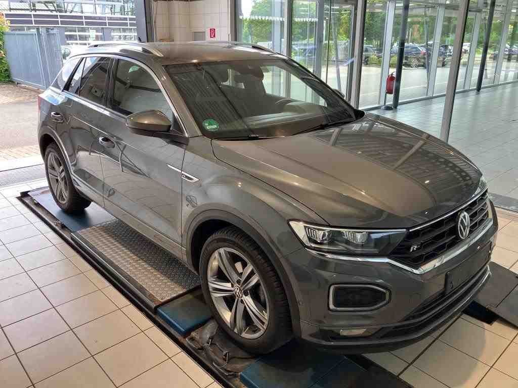 Volkswagen T-Roc 1.5 TSI DSG R-LINE - Samsaru's Car Outlet