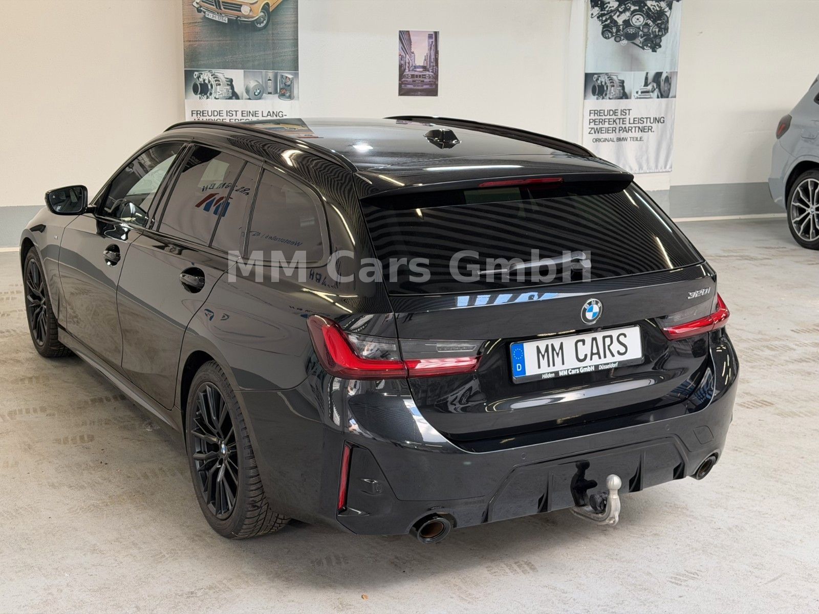 BMW 320i Touring M Sport 360° CAM*ACC*AHK*HiFi*HUD*