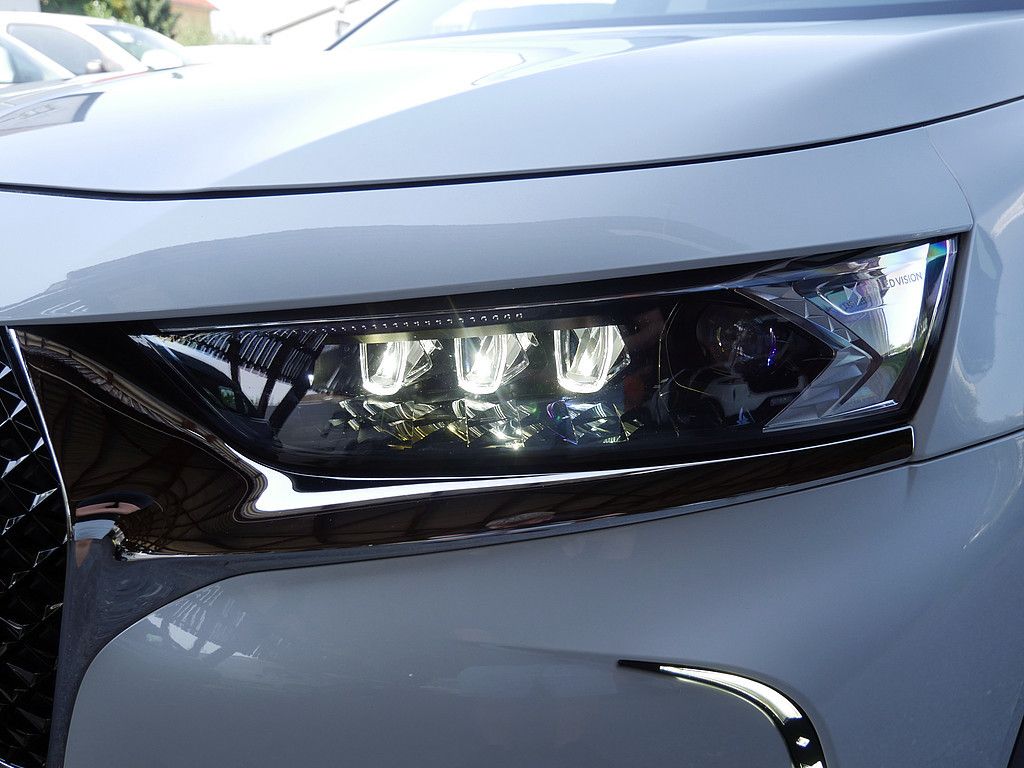 DS Automobiles DS 7 Crossback E-Tense La Premiere 4x4 LED PANO