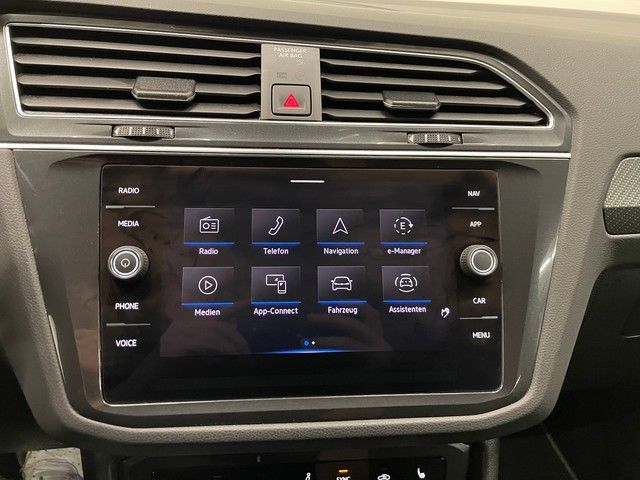 Volkswagen Tiguan1.4 TSI R-LINE E-HYBRID AHK+KEYLESS+LED+LE