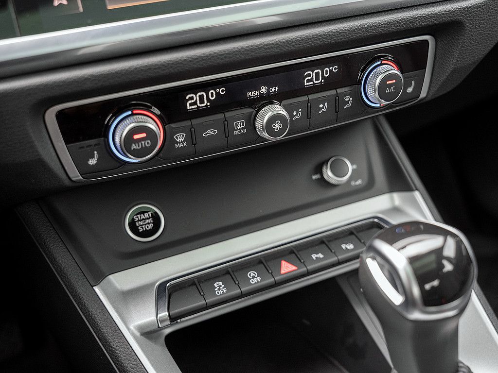 Audi Q3 40 TDI quattro advanced - Samsaru's Car Outlet