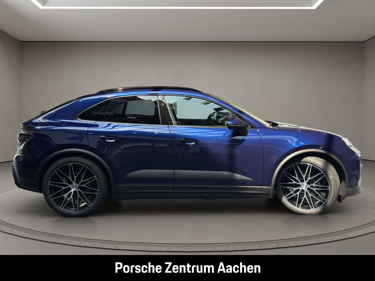 Porsche Macan 4 BOSE Panorama Rückfahrkamera Luftfederun