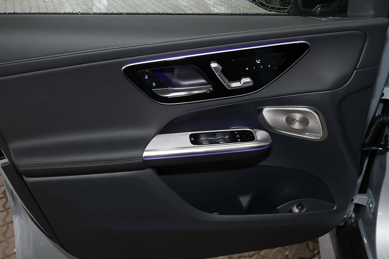 Mercedes-Benz GLC 300 4M DIG-LED+360°+Pano+AHK+Night+Distronic