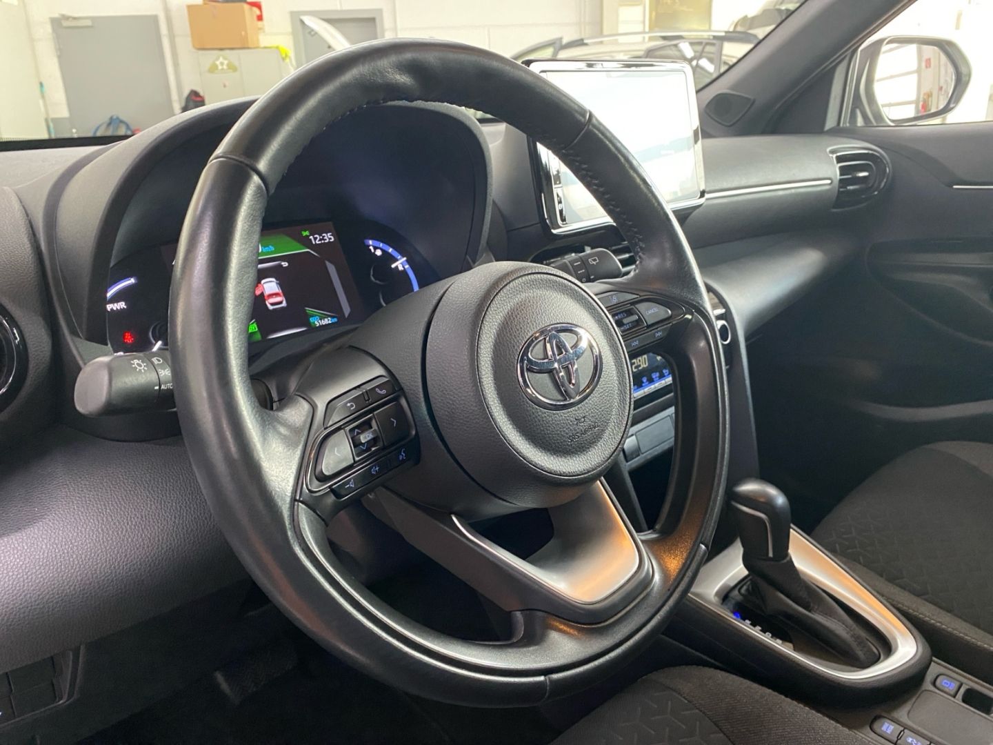 Toyota Yaris Cross Hybrid 1.5 Team D *Safety*Winter*Sma