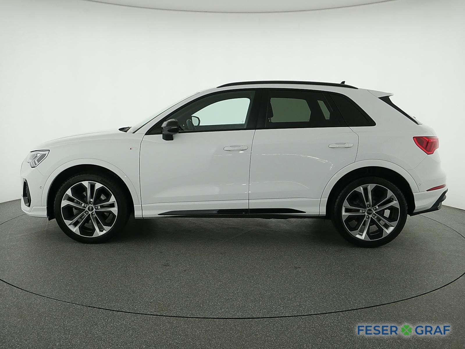 Audi Q3 45 TFSI qu S Line - Samsaru's Car Outlet