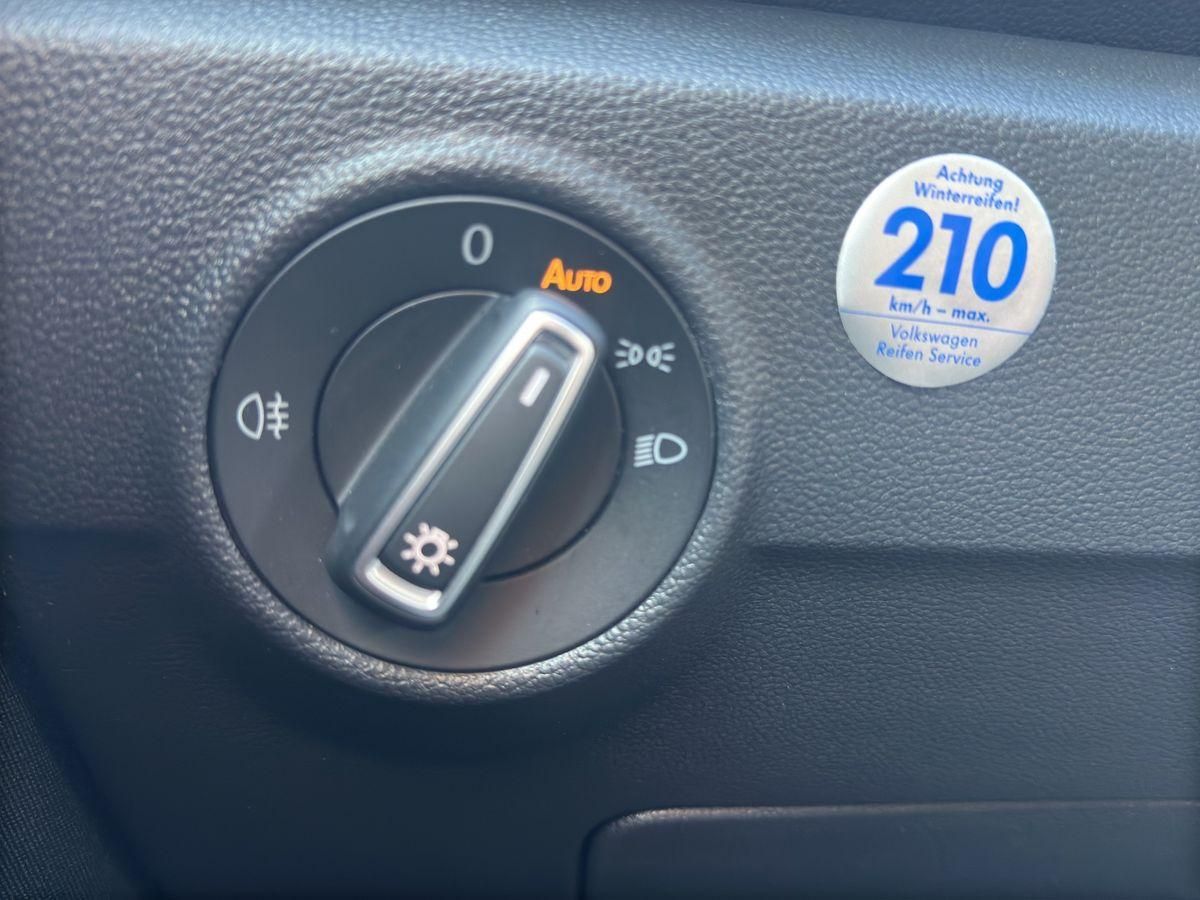 Volkswagen T-Roc Sport 1.5 TSI DSG - Samsaru's Car Outlet