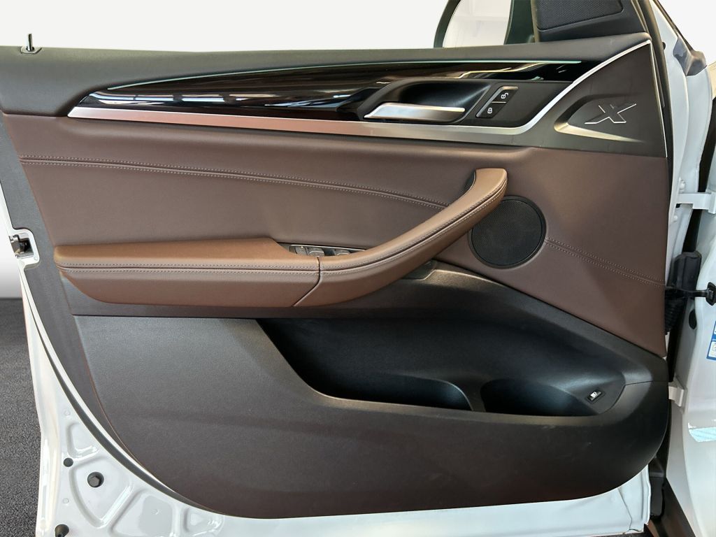 BMW X3 xDrive30e - Samsaru's Car Outlet