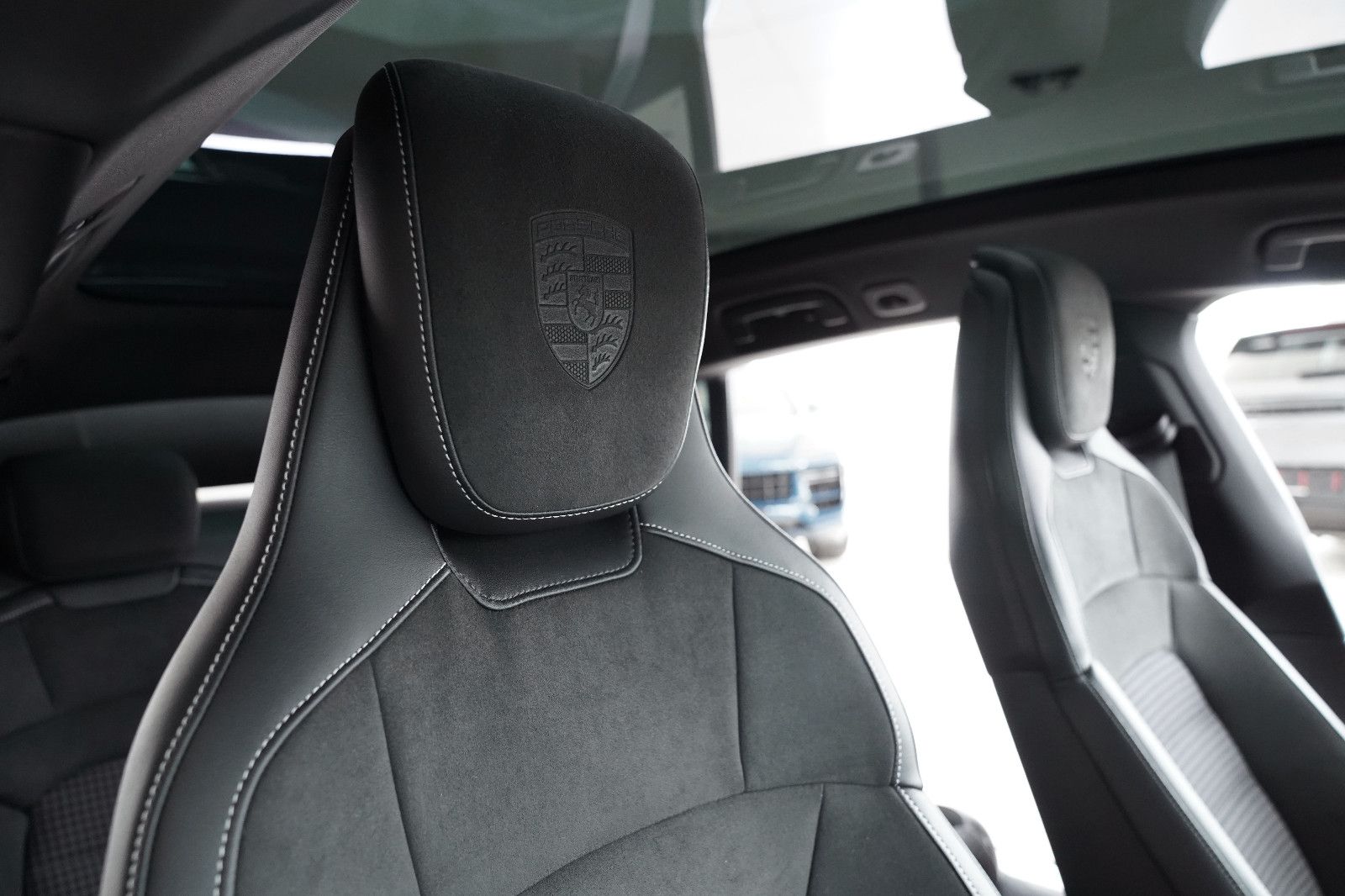 Porsche Taycan Cross Turismo 4S LCI Aero-Design BOSE Pan