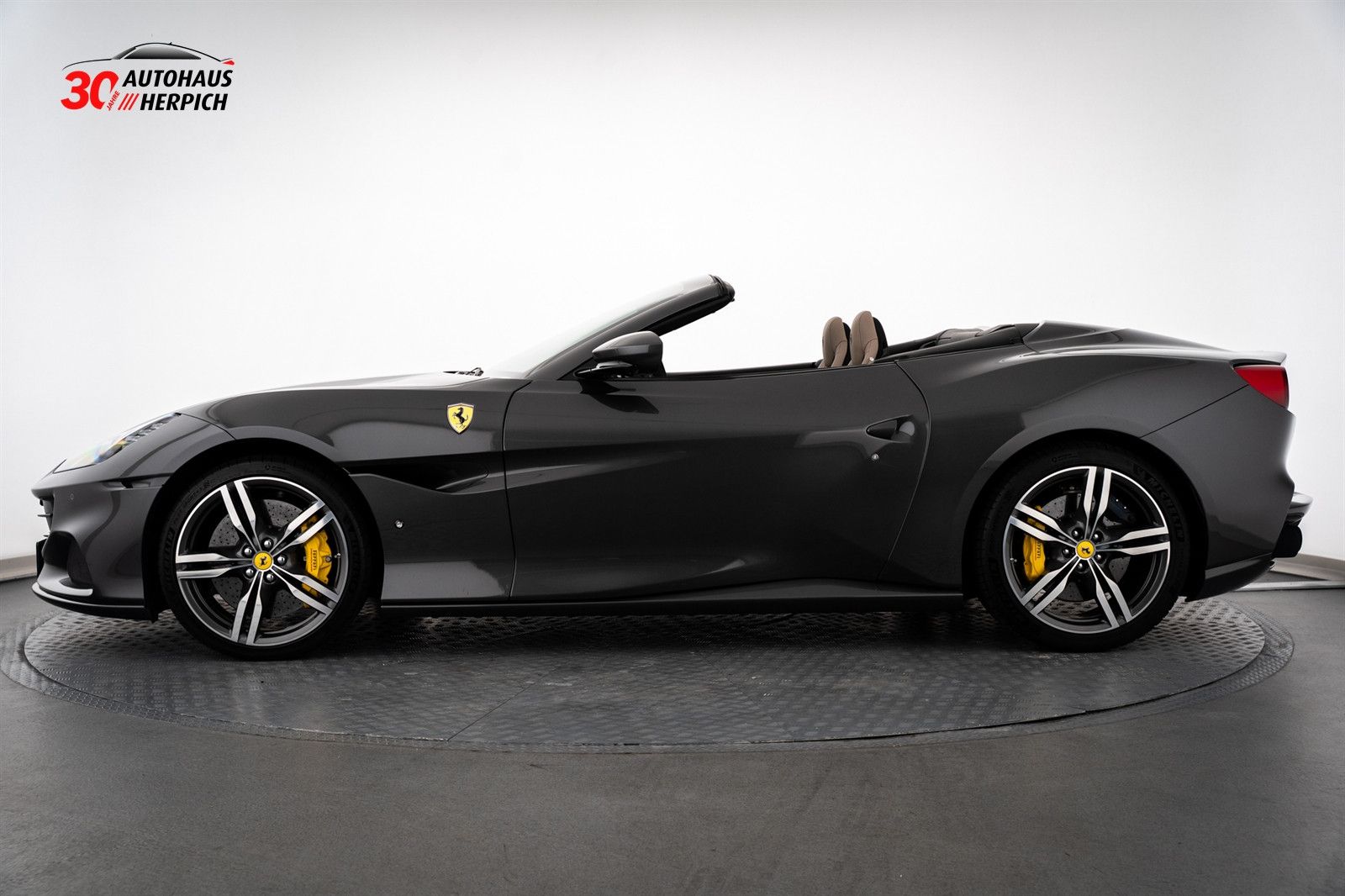 Ferrari Portofino M 20" JBL 360° Carbon Canne di Fucile 