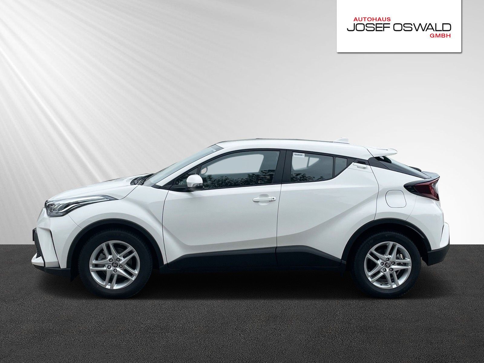 Toyota C-HR Hybrid Flow - Samsaru's Car Outlet