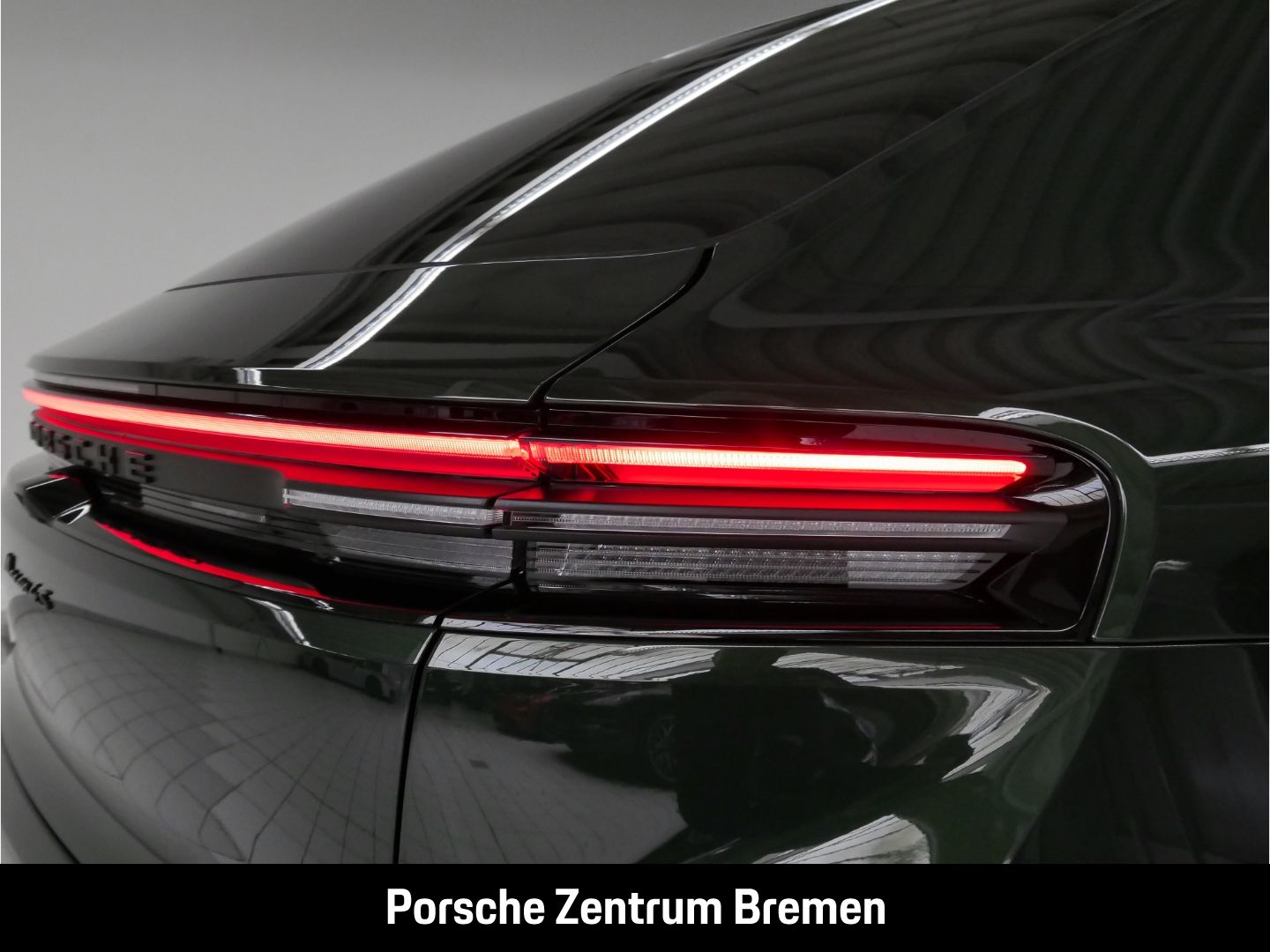 Porsche Macan 4 S Burmester Pano InnoDrive Luftfederung