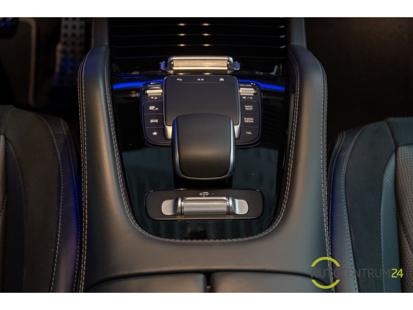 Mercedes-Benz GLE 53 AMG Pano Memo Burm Night AHK HUD Luftfede
