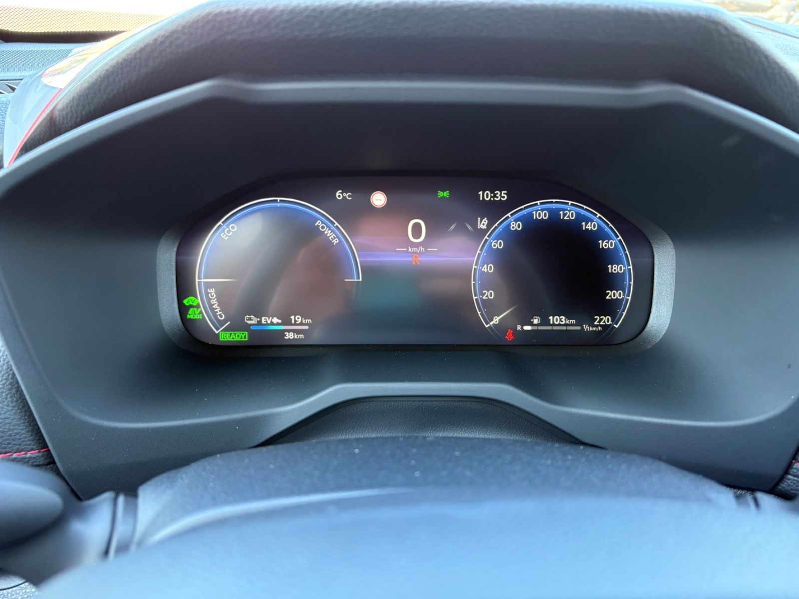 Toyota RAV4 Plug-in Hybrid 4x4 Teamplayer