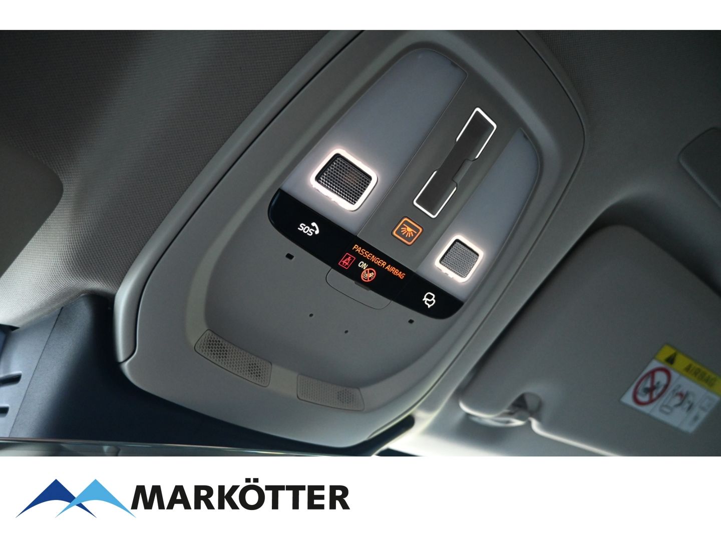 Volvo XC60 T8 Recharge Plus AWD - Samsaru's Car Outlet