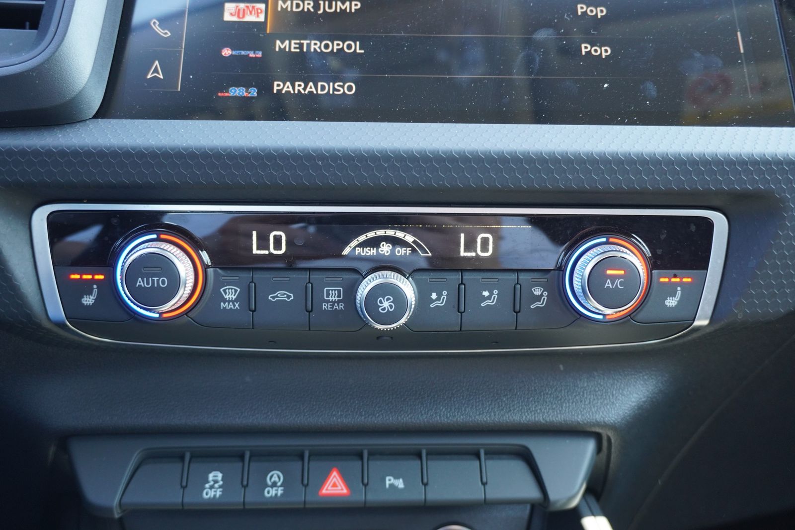 Audi A1 25 TFSI Sportback S-tronic - Samsaru's Car Outlet