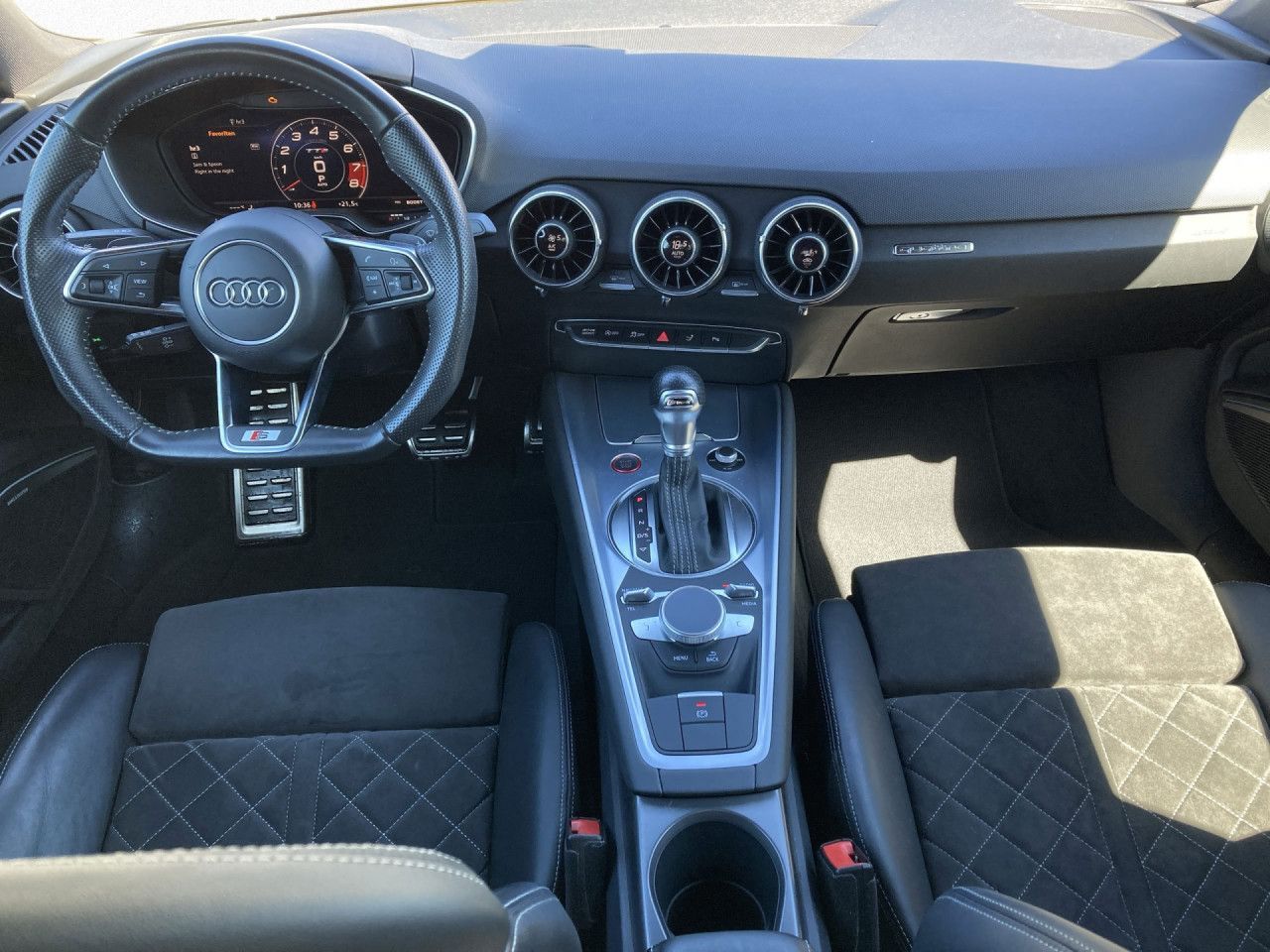 Audi TTS Coupe RFK LED B+O SpoSi SHZ CarPl Bluetooth