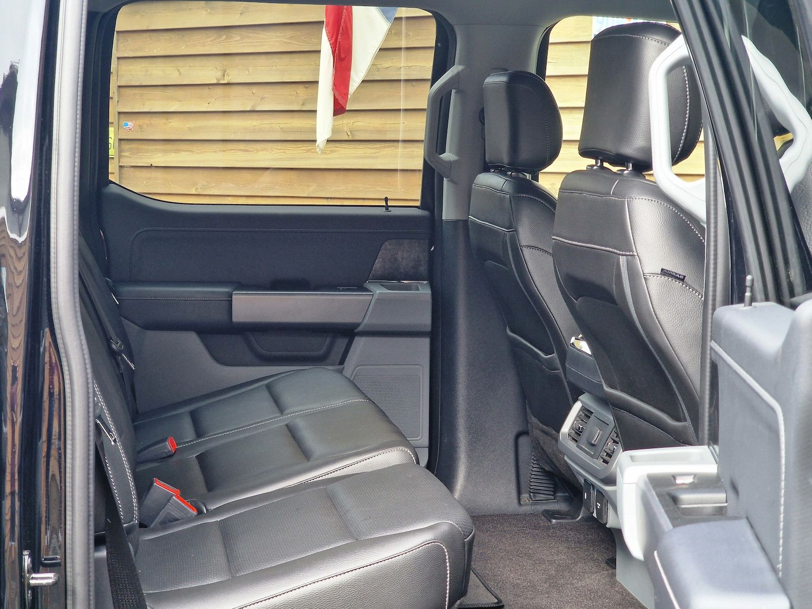 Ford F 150 2.7 V6 Super Crew - Samsaru's Car Outlet