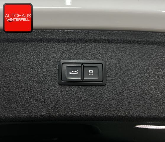 Audi Q5 50 TFSI e qu S line PANO+AHK+MEMO+360+MATRIX