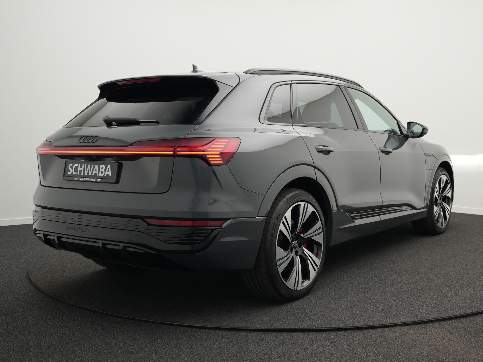 Audi Q8 e-tron 50 quattro 2x S line*Opt.schw*PANO*AHK